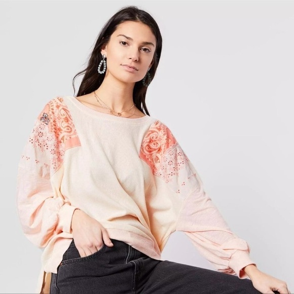 We the Free Feelin’ it Top size Medium - Picture 1 of 13